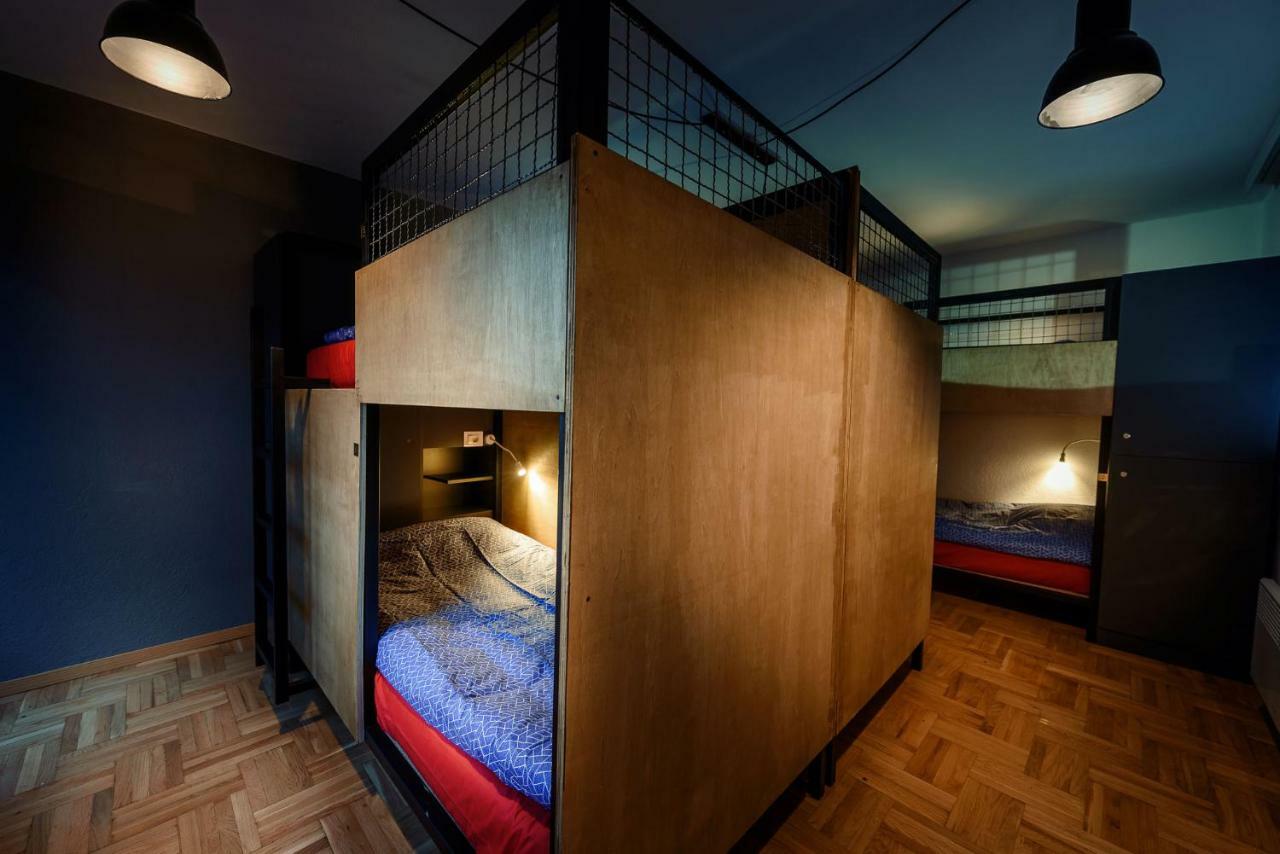 Town Hostel Peje Eksteriør bilde
